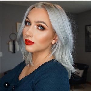 Meet your Posher, Renee